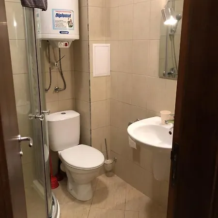 Katka, Apartment