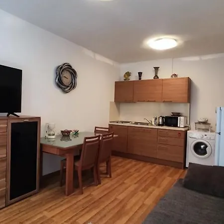 Katka, Appartement Obzor